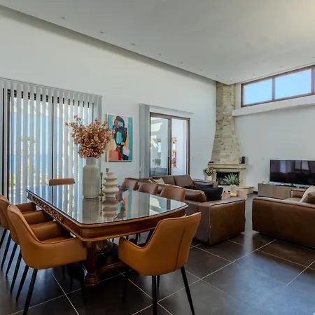 Kallisti & - A Luxury Seaside Retreat * Lachi