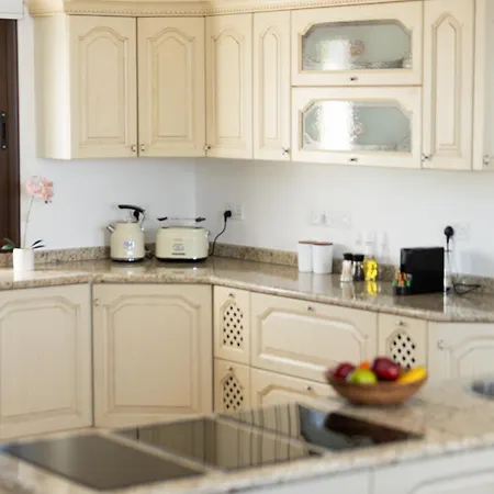 Villa Kallisti & - A Luxury Seaside Retreat