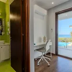 Kallisti & - A Luxury Seaside Retreat לאצ'י