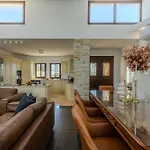 Kallisti & - A Luxury Seaside Retreat וילה