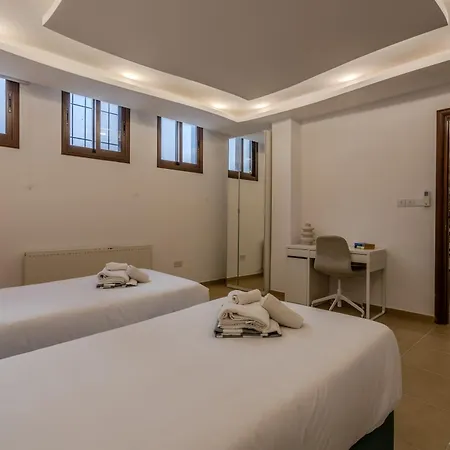 Kallisti & - A Luxury Seaside Retreat Villa