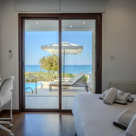 Villa Kallisti & - A Luxury Seaside Retreat Lachi