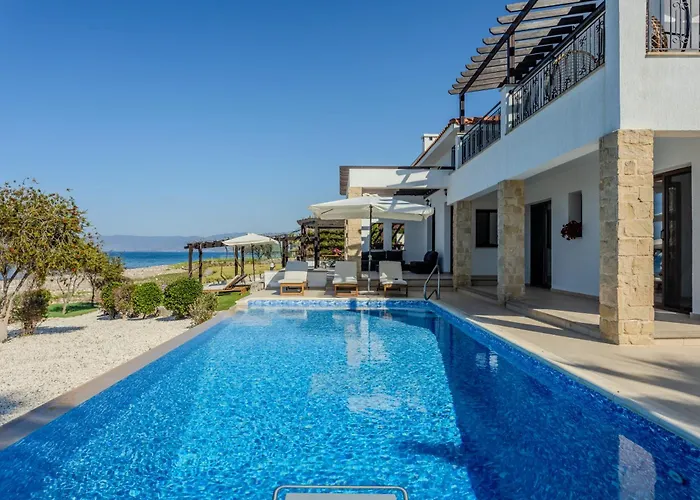 Kallisti & - A Luxury Seaside Retreat * Latsi