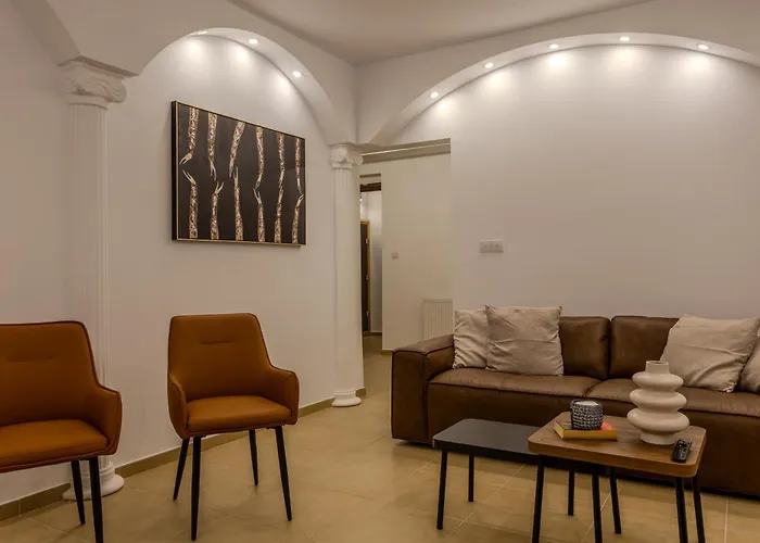 Kallisti & - A Luxury Seaside Retreat Villa *